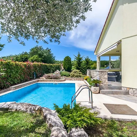 Sole, Ferienvilla Mit Eigenem Pool Bei Pula * Marčana